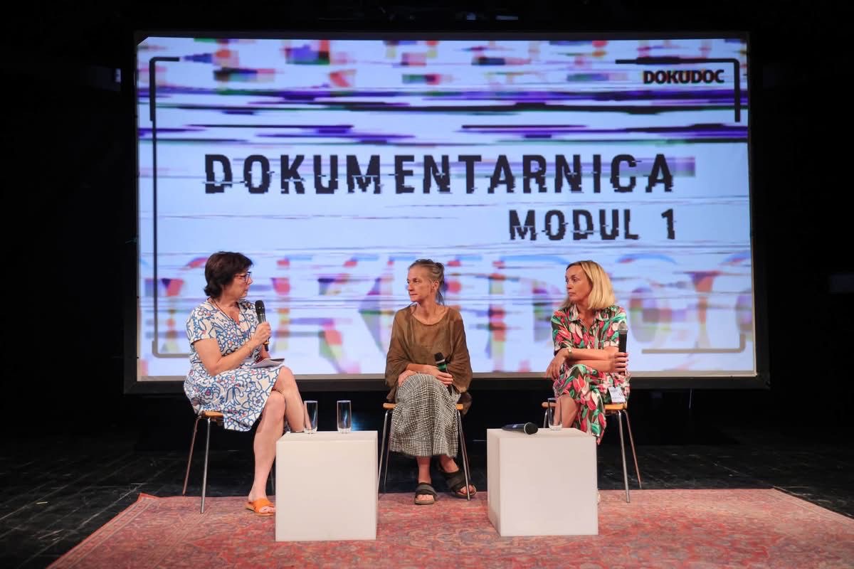 Helle Hansen on stage — MakeDox, 2026